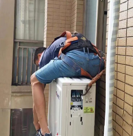 鸡西市空调移机